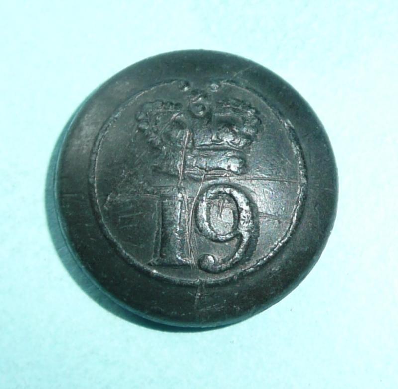 19th Foot (North Yorkshire Regiment) Georgian Pewter  Open Back Tunic Button, c.1820-1830