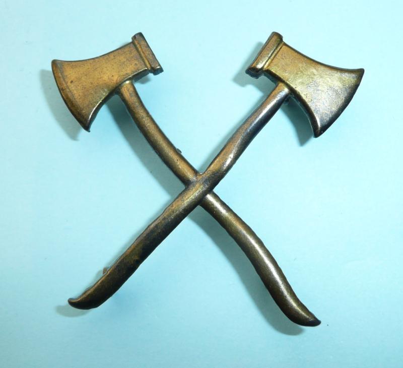 Regimental Pioneer Axes Crossed Brass Proficiency Arm Badge