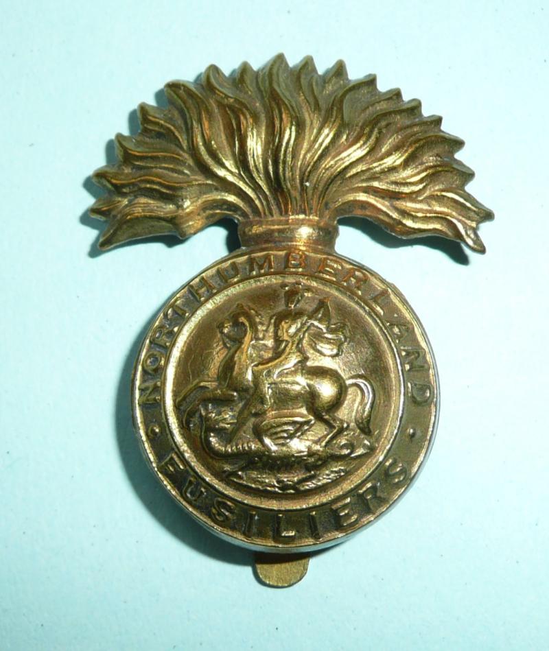 WW1 Northumberland Fusiliers Other Ranks Brass Cap Badge