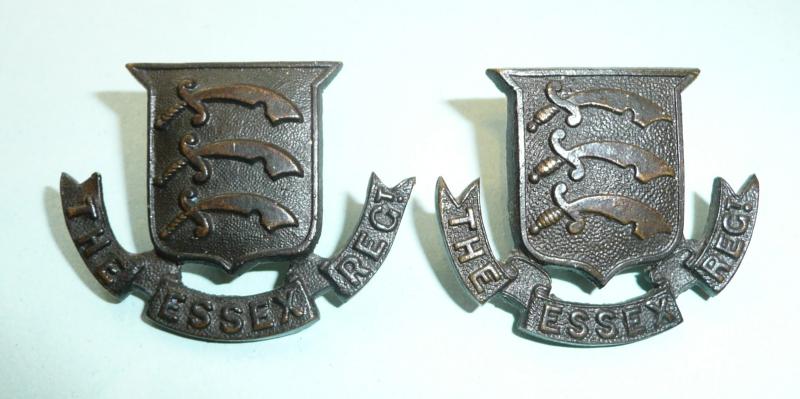 The Essex Regiment Pair of Officers OSD Bronze Collar Badges