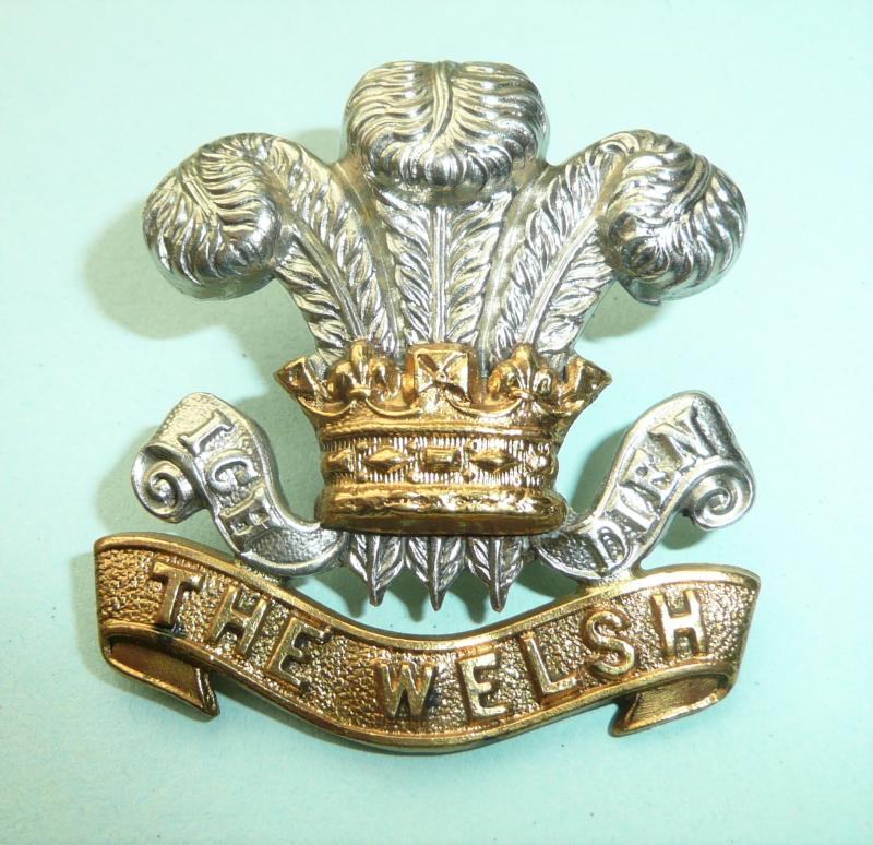 The Welsh Regiment (41st & 69th Foot) Victorian / Edwardian EdVII Issue Other Ranks Bi Metal Cap Badge