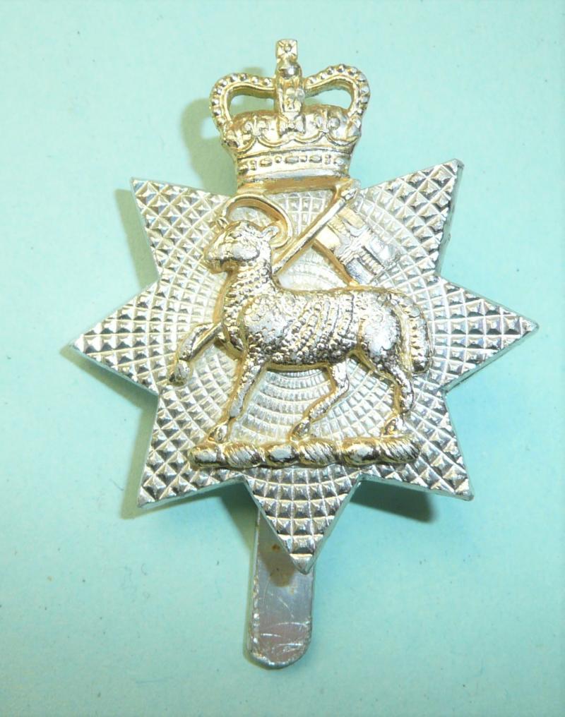 Queens Surreys (Territorials) Anodised Aluminium AA Cap Badge - Gaunt London