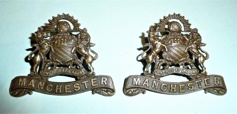 WW1 Manchester Regiment Matched Pair of Officers OSD Bronze Collar Badges