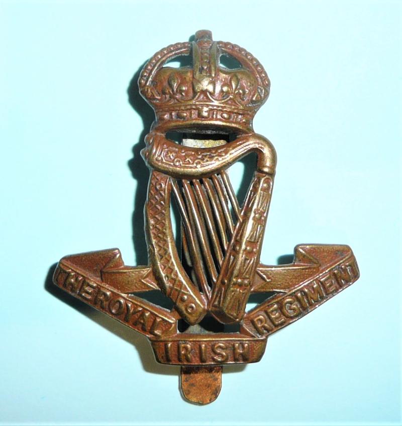 WW1 The Royal Irish Regiment Other Ranks Cap Badge - Smith & Wright