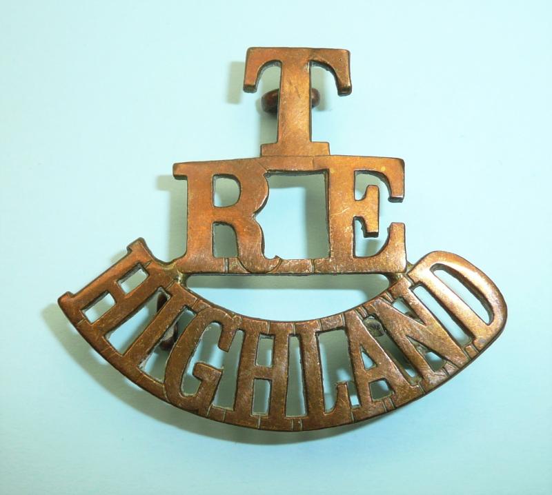 T / RE / Highland One Piece Brass Shoulder Title