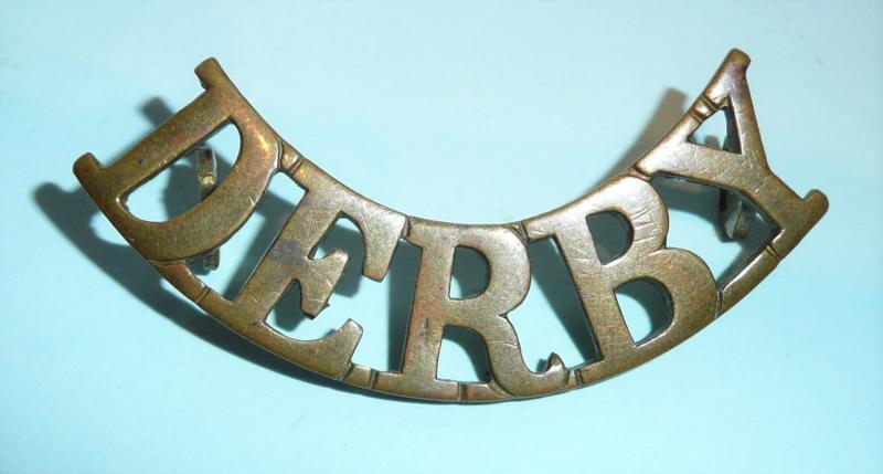 Victorian Derbyshire Regiment Officers Pattern Brass Shoulder Title