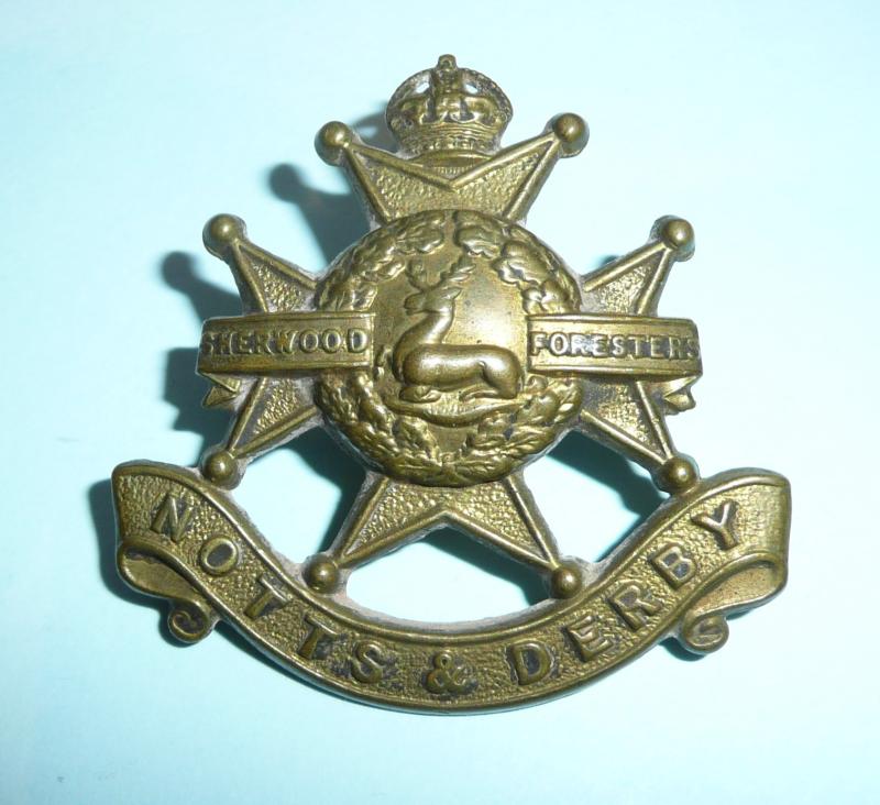 WW1 Notts & Derby (TF) Brass Cap Badge - Lugs - Gaunt Plaque