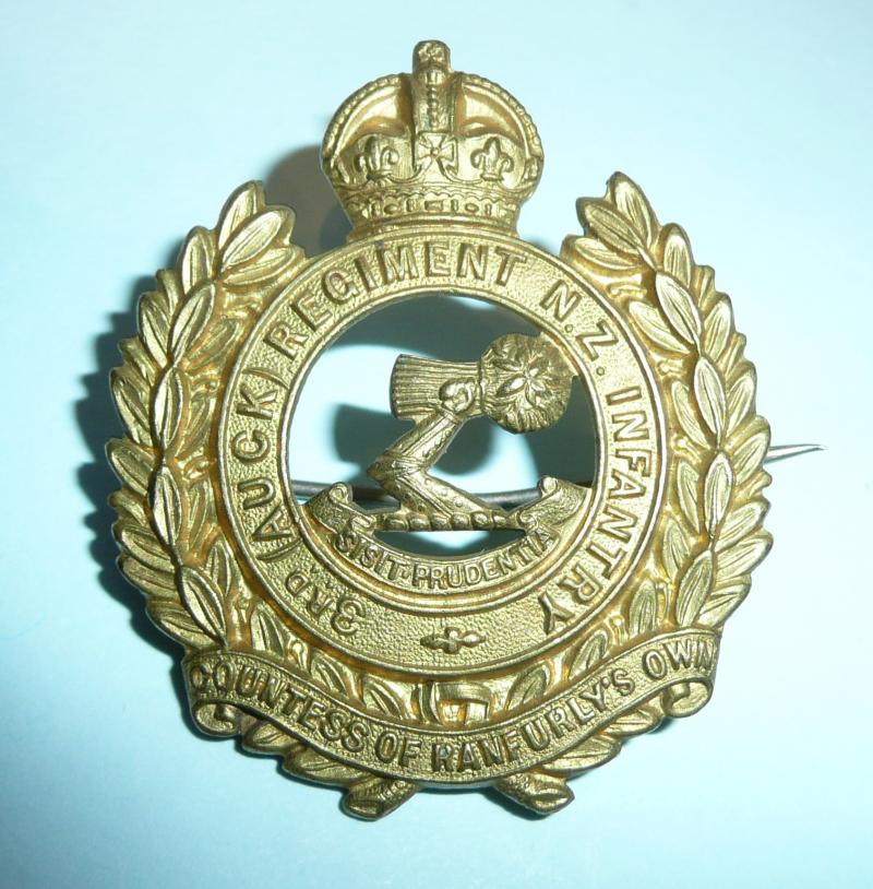 New Zealand Infantry - 3rd (Auckland) Regiment Gilding Metal Cap Badge