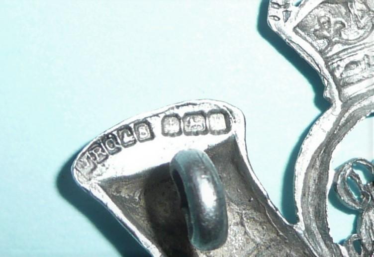 Indian Army - East Coast Volunteer Rifles (ECVR) Officer's White Metal Cap Badge