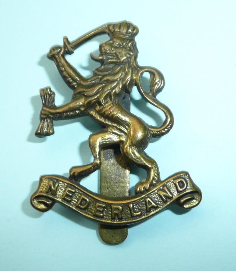 WW2 Netherlands  (Nederland)  Dutch Army Free Forces Cap Badge