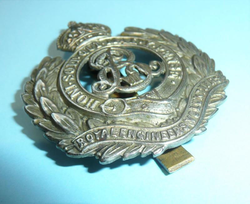 Royal Engineers (Volunteers) EDVII Pattern White Metal Cap Badge - Slider