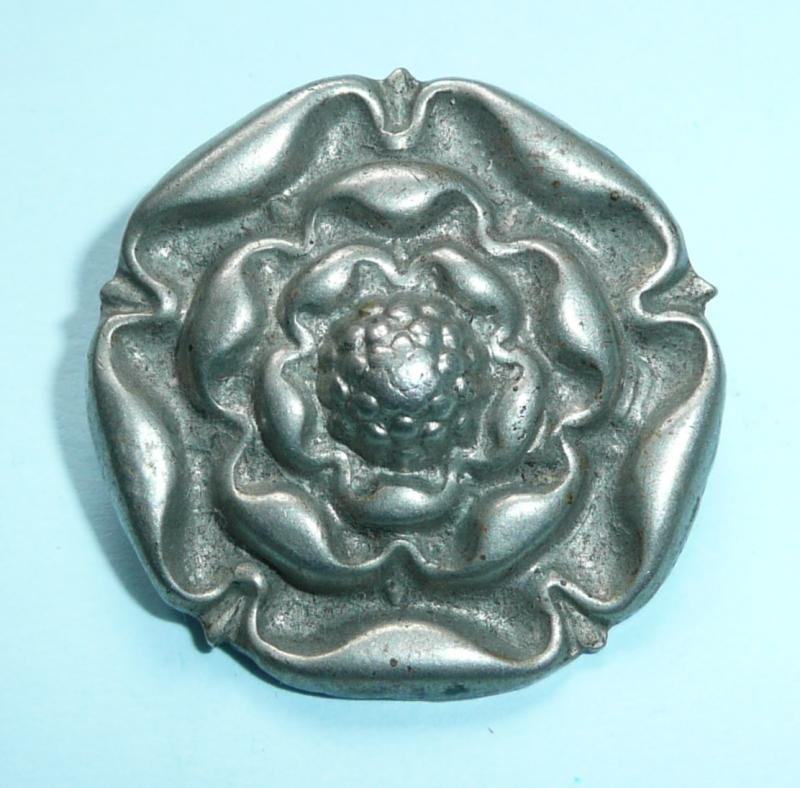 49th (West Riding) Infantry Division metal formation sign, as worn prior to 1939