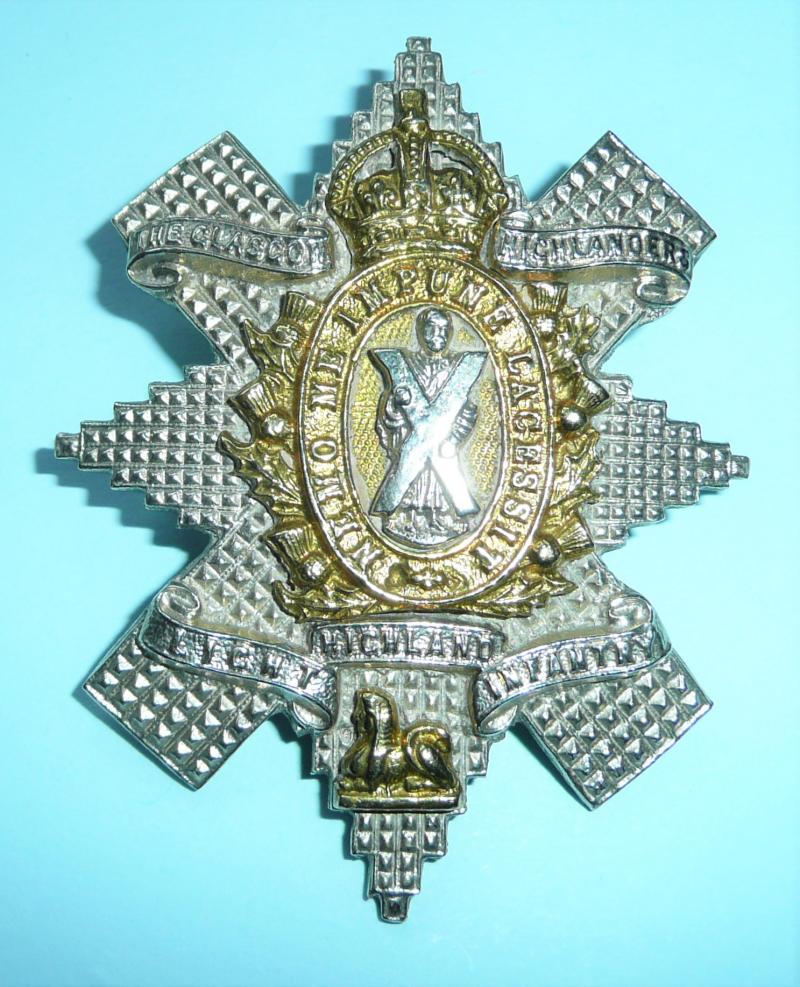 The 1st Battalion Scottish Glasgow Highlanders (Highland Light Infantry (HLI)) Officer's Silver Plated and Gilt Metal Glengarry Badge, Kings Crown
