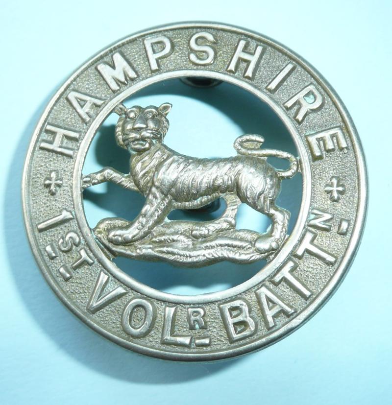 1st Volunteer Battalion The Hampshire Other Ranks White Metal Helmet Plate Centre (HPC)