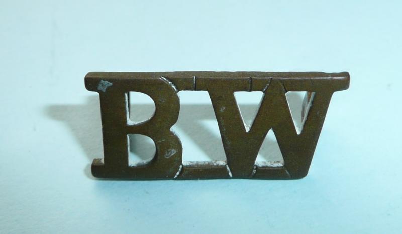 BW - The Black Watch (Royal Highland Regiment) Small 3rd Pattern Brass Shoulder Title