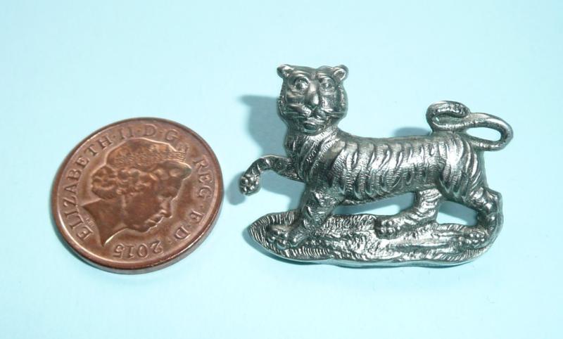 Hampshire / Hants Regiment White Metal Volunteer Battalion Field Service Cap Badge