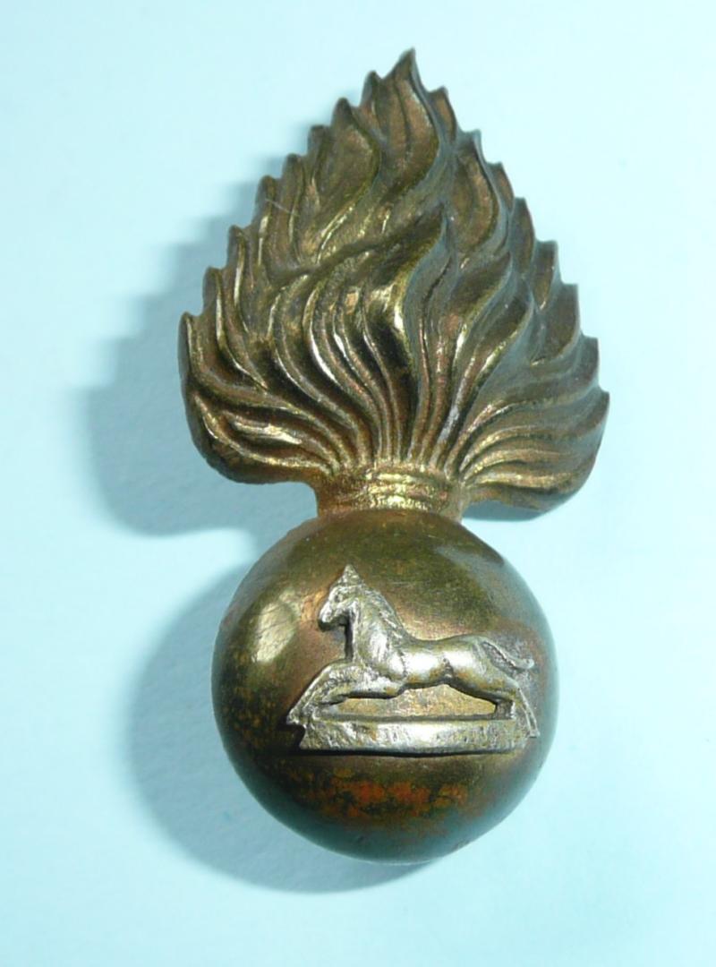 Indian Army - 4th Bombay Grenadiers Officers Bi - metal Grenade Cap Badge (small pattern)