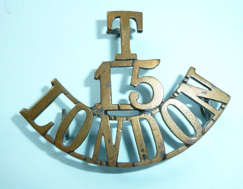 T / 15 / London (Civil Service Rifles) Regiment Blackened Brass One Piece Shoulder Title