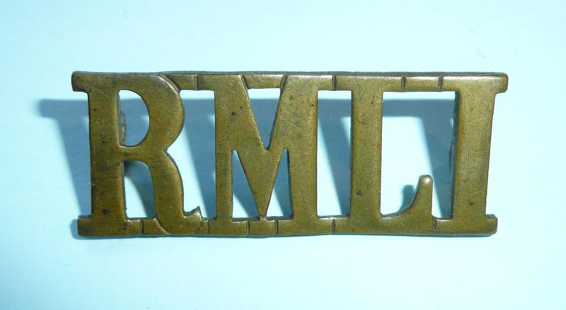 WW1 RMLI (Royal Marine Light Infantry) Brass Shoulder Title