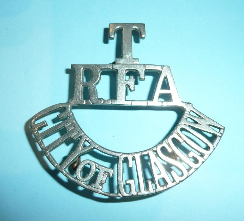 T / RFA / City of Glasgow One Piece White Metal Walking Out Shoulder Title