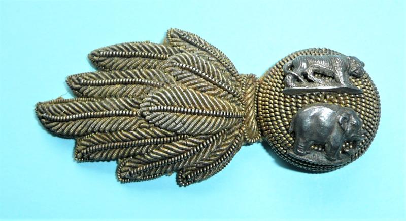 Royal Dublin Fusiliers (RDF) Officer's Full Dress Large Pattern Bullion Collar Badge
