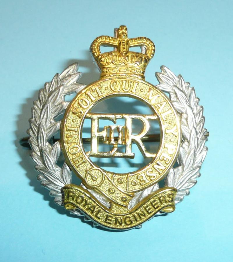Royal Engineers Officer’s Gilt & Silver Plated Cap Badge, QE11 Issue