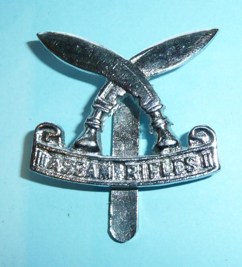 Indian Army - Assam Rifles Chromed White Metal Other Rank's Cap Badge