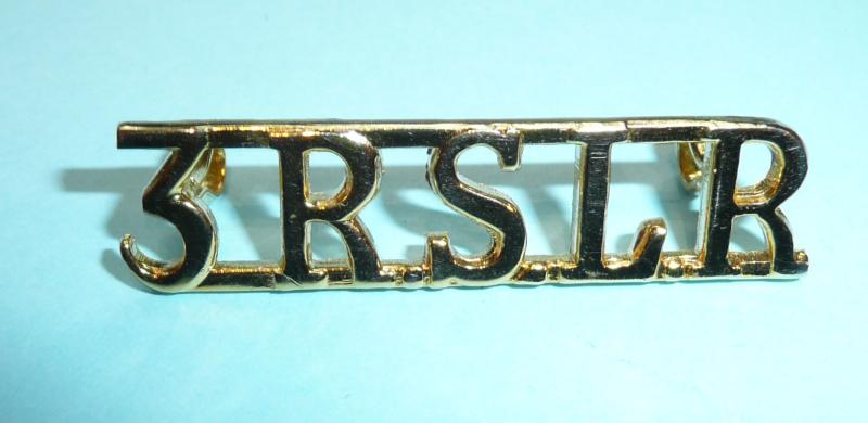 West Africa - 3RSLR (3rd Bn Republic Of Sierra Leone Regiment / Army) Gilt Metal Shoulder Title