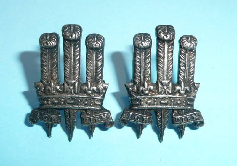 2GR 2nd King Edward VII's Own Gurkha Rifles (The Simoor Rifles) Officer's Silvered Matched Pair of Mess Dress Collar Badges - Firmin