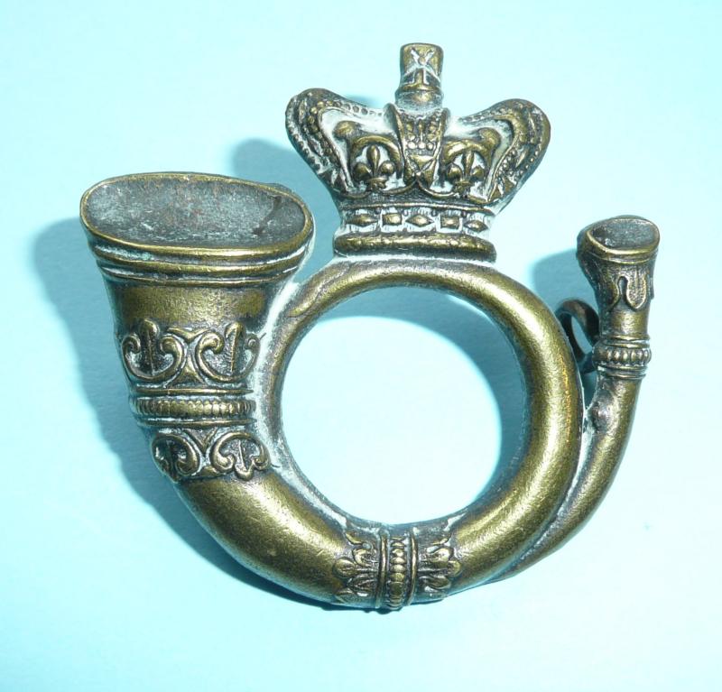 Victorian Rifle Volunteer Corps RVC Bronze Shako / Glengarry Generic Bugle Badge