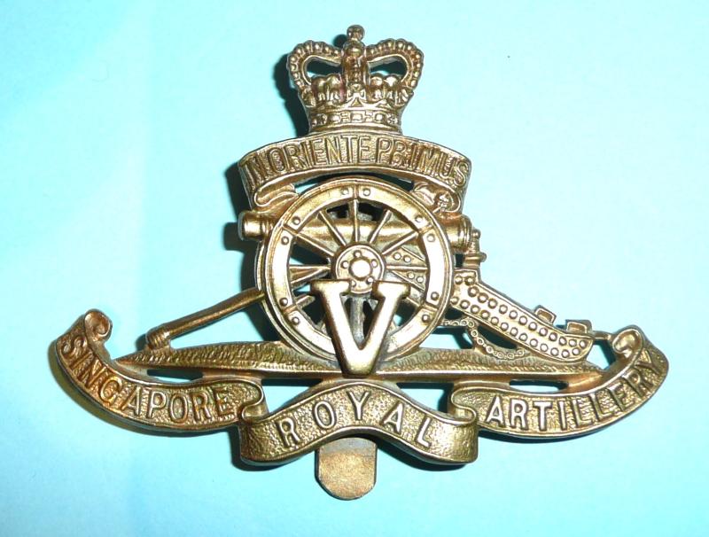 Singapore Volunteer Artillery Gilding Metal Cap Badge, QEII Issue