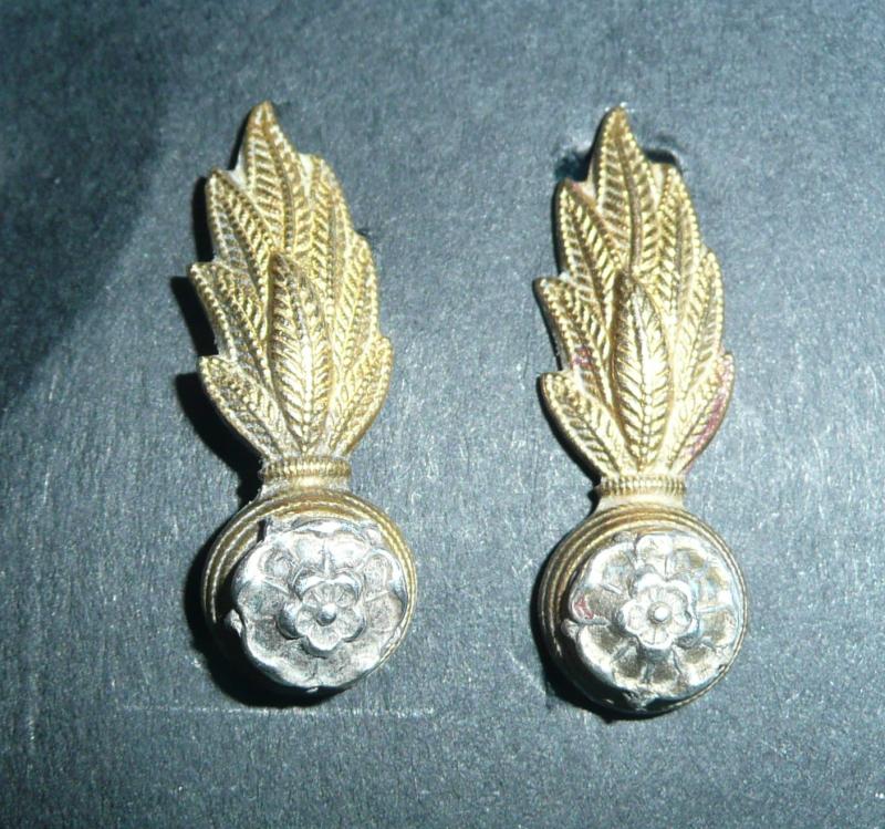 8th Battalion (Territorial Army) Royal Fusiliers Officer's Tropical Mess Dress Silver Plate and Gilt Collar Badges