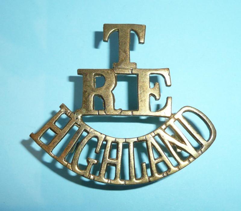 T / RE / Highland One Piece Brass Shoulder Title
