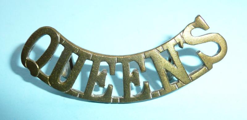 Queen's - Queens Royal Regiment (West Surrey) Brass Shoulder Title