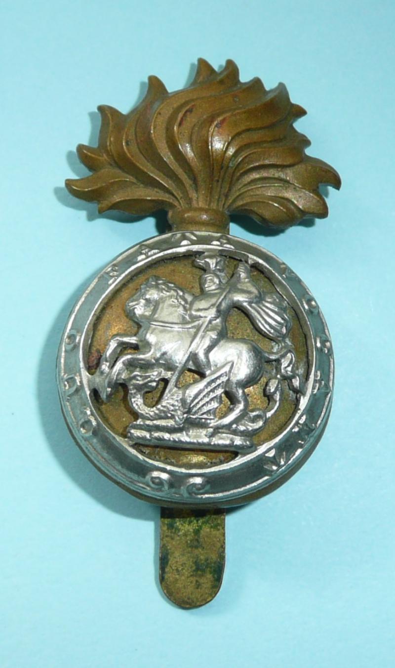 Royal Northumberland Fusiliers Other Ranks Bi Metal Cap Badge
