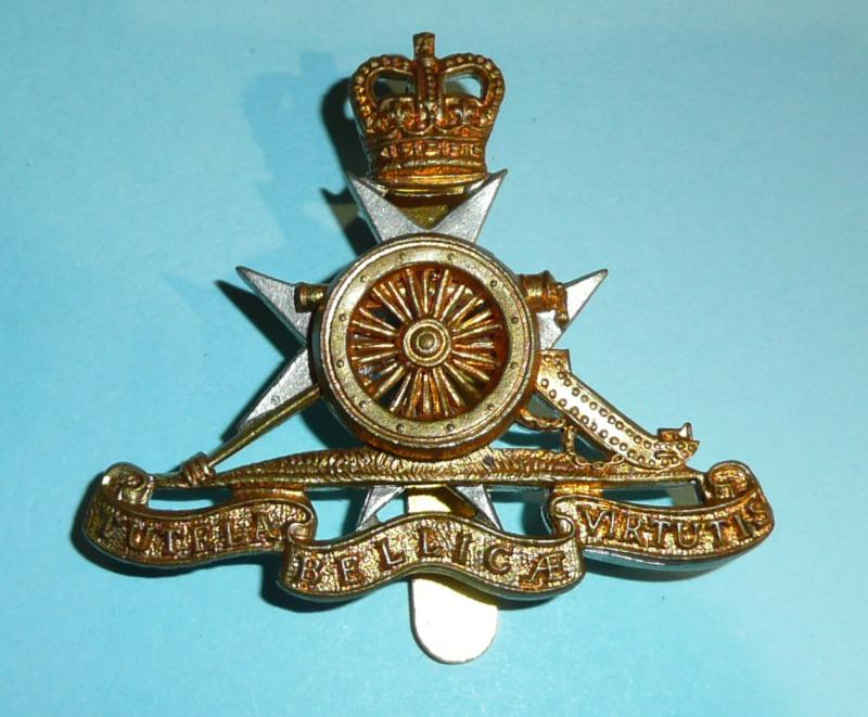 The Royal Malta Artillery  Bi-Metal Beret Cap Badge, Queens Crown