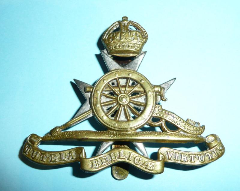 Royal Malta Artillery Other Ranks Bi Metal Cap Badge, King's Crown
