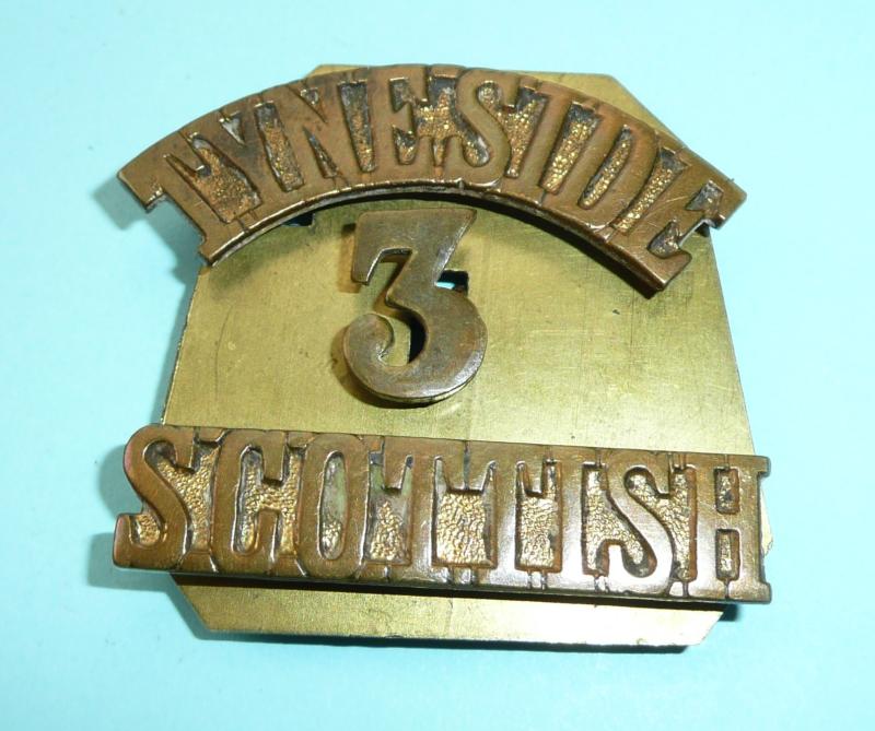 WW1 3rd Battalion Tyneside Scottish Brass Gilding Metal Three Piece Shoulder Title