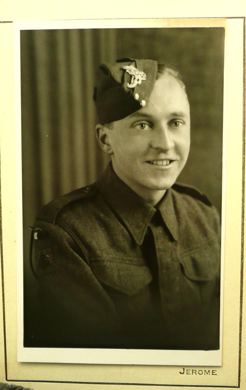 WW2 Dated Photograph  - Royal Artillery Soldier in Battledress, Formation sign for Anti Aircraft Division