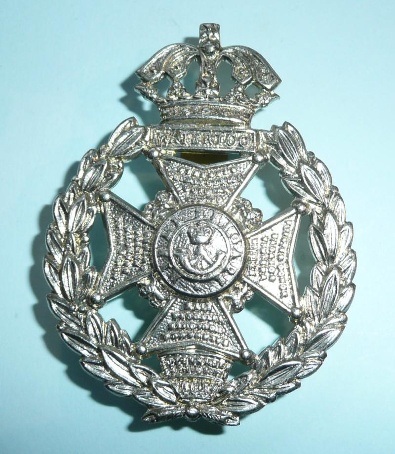 Rifle Brigade Last Pattern White Metal Cap Badge - Guelphic Crown