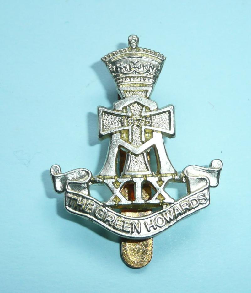 The Green Howards ( Alexandra, Princess of Wales' Own Yorkshire Regiment ) Other Ranks White Metal Cap Badge - 5th Pattern