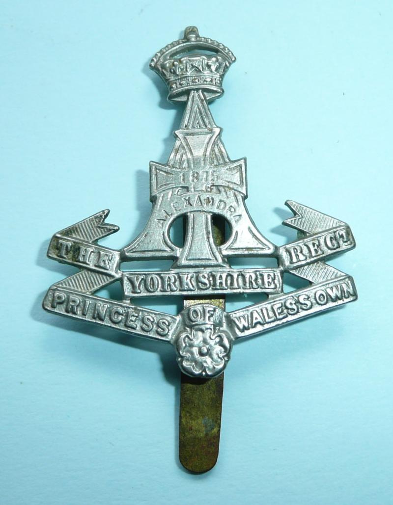 The Green Howards ( Alexandra, Princess of Wales's Own Yorkshire Regiment) (19th Foot) - 2nd Pattern Coronet Other Ranks White Metal Cap Badge