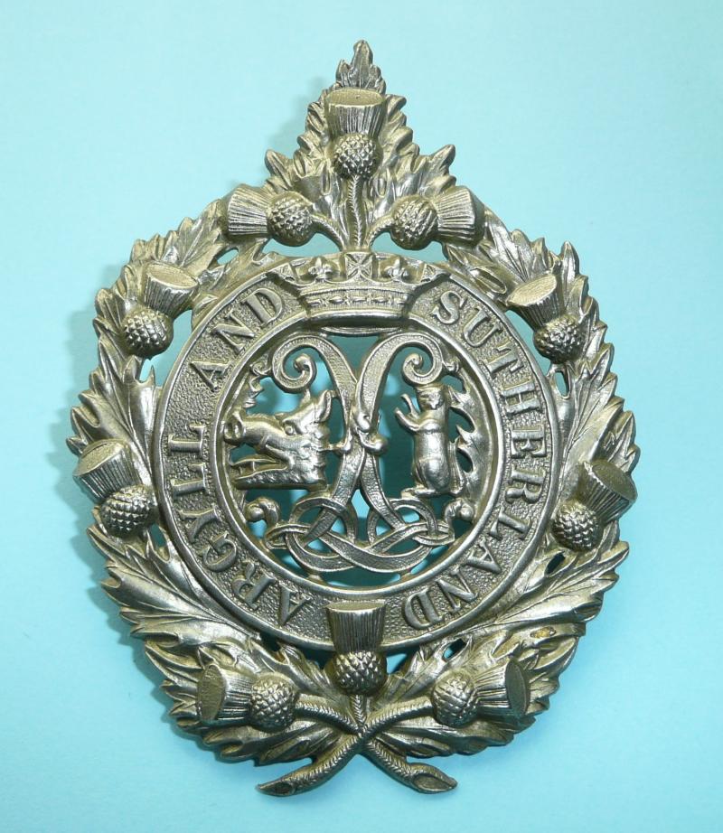 Argyll & Sutherland Highlanders (A&SH) Victorian Issue NCOs White Metal Glengarry Badge - Voids to Wreath also - Cats tail up!