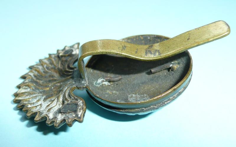 WW1 Northumberland Fusiliers (NF) Officer's Cap Badge - Modified with slider