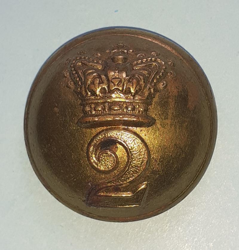 2nd (Queens) Royal Regiment of Foot, Other Ranks Large Pattern Brass Button