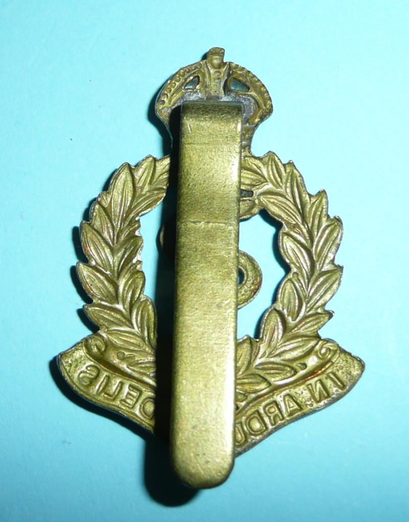 Royal Army Medical Corps RAMC Other Ranks Bi Metal Cap Badge, 1950 - 1954