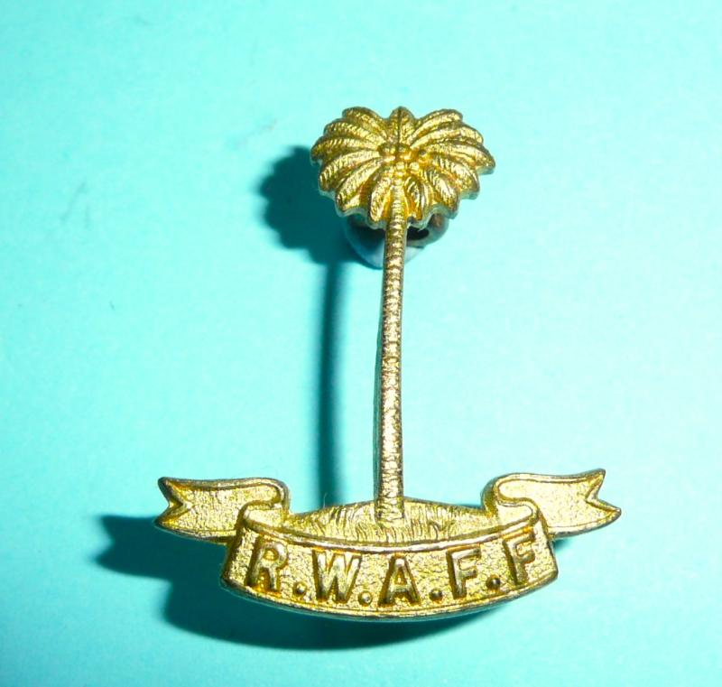 Royal West African Frontier Force (RWAFF) Officer's Gilt Collar Badge