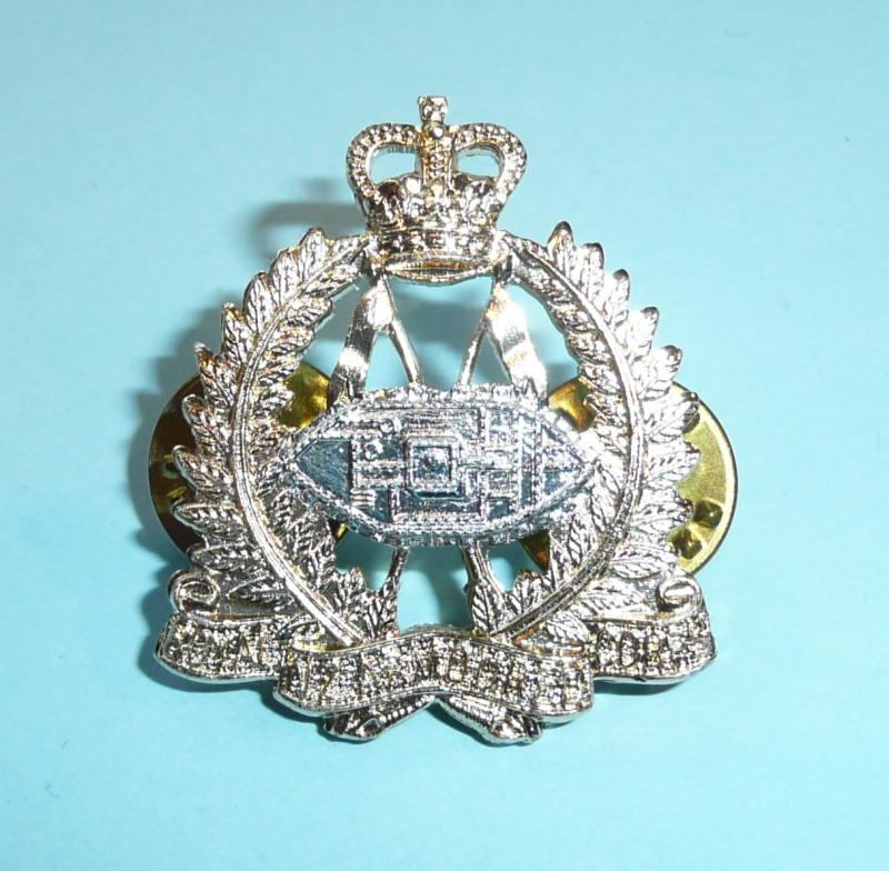 New Zealand - NZ Royal Armoured Corps AA Anodised Aluminum Collar Badge