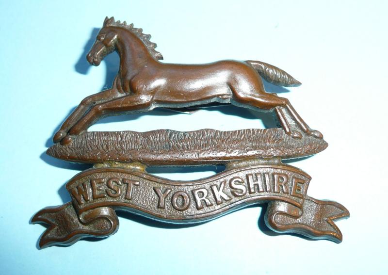West Yorkshire Regiment Officer's Service Dress OSD Bronze Cap Badge - Blades