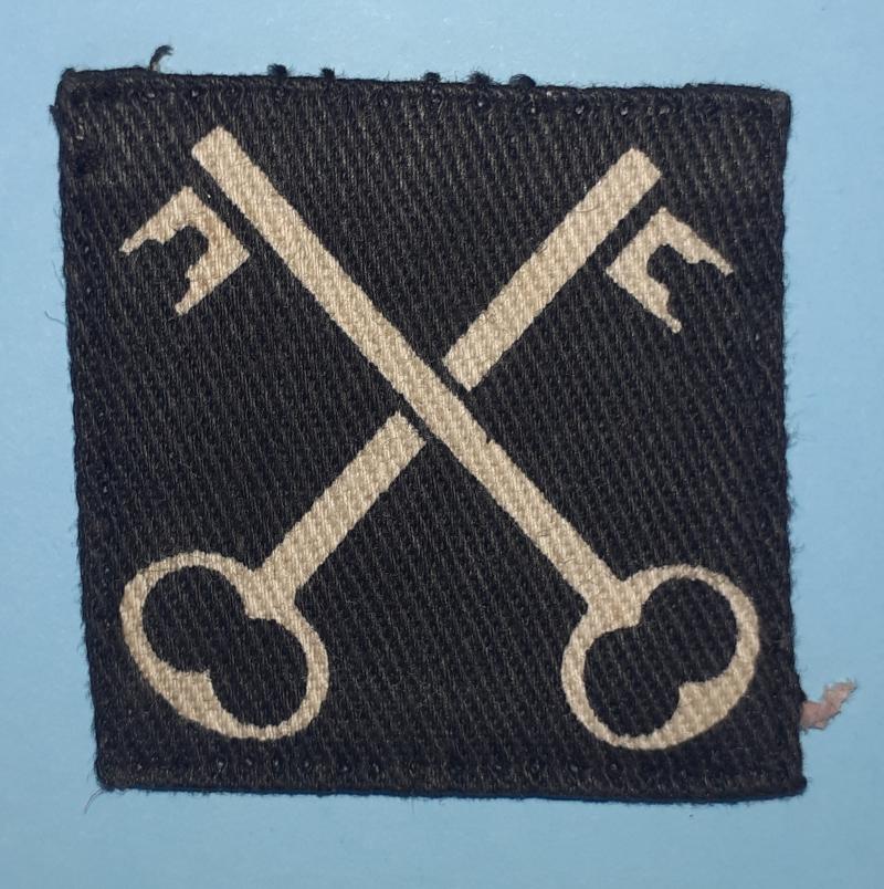 WW2 British Army - 2nd Infantry Division Printed Cloth Formation Sign Patch Flash Designation Badge